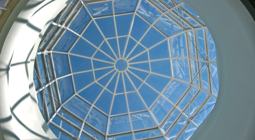 Tipos de cristales para claraboyas: ¿Cuál escoger para tu techo?