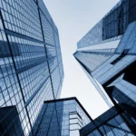 Cómo hacer de un cristal un espejo: técnicas, diferencias y soluciones profesionales